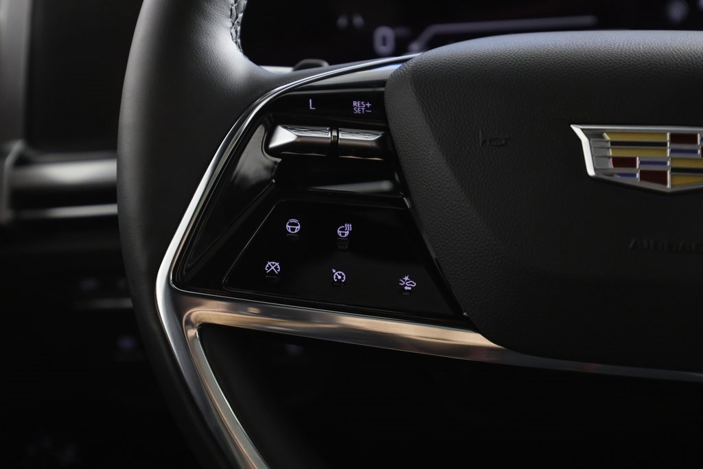 Used 2025 Cadillac Escalade ESV Sport w/ Touring Package image 35