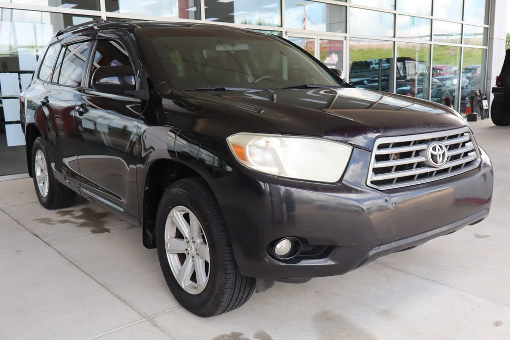 Used 2010 Toyota Highlander SE