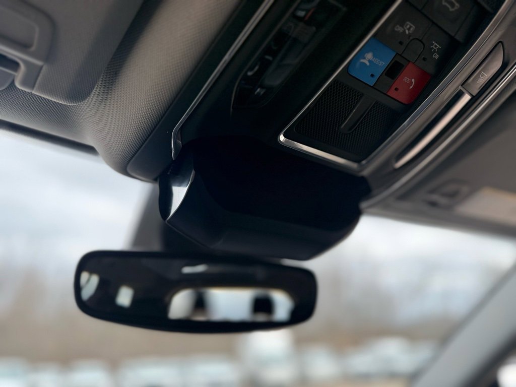 Used 2021 Jeep Grand Cherokee L Limited image 37