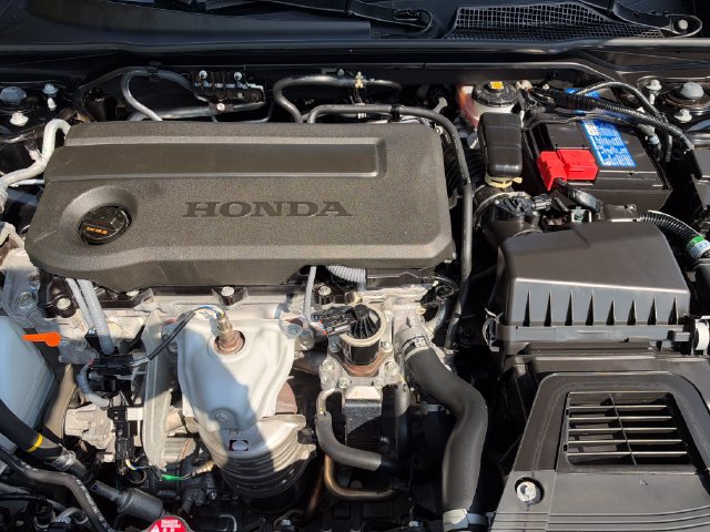 Used 2025 Honda Civic Sport image 26
