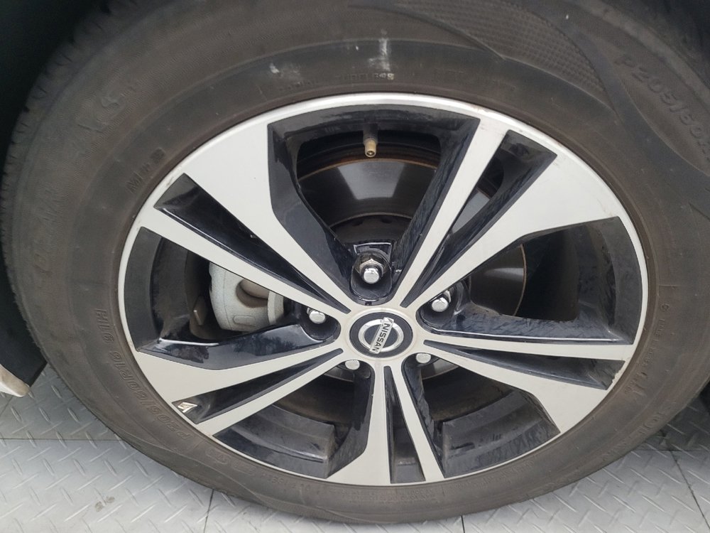 Used 2023 Nissan Sentra SV image 31
