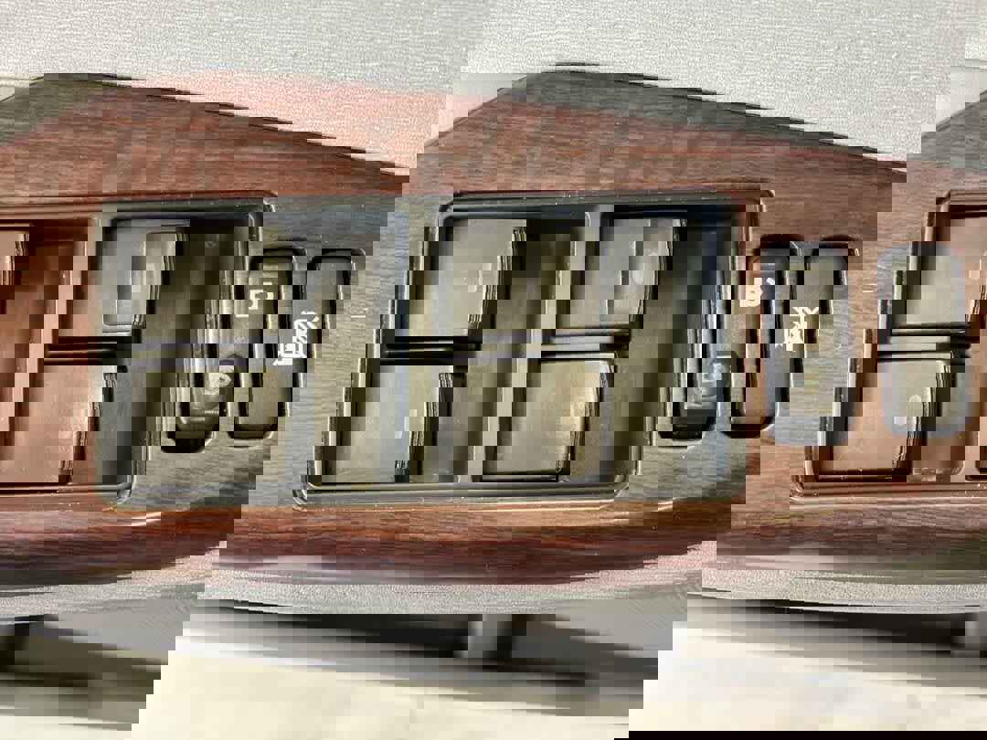 Used 2014 Toyota Sienna Limited image 15