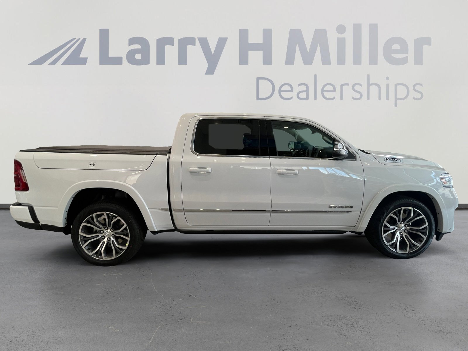 New 2026 RAM 1500 Tungsten w/ Trailer Tow Group image 6