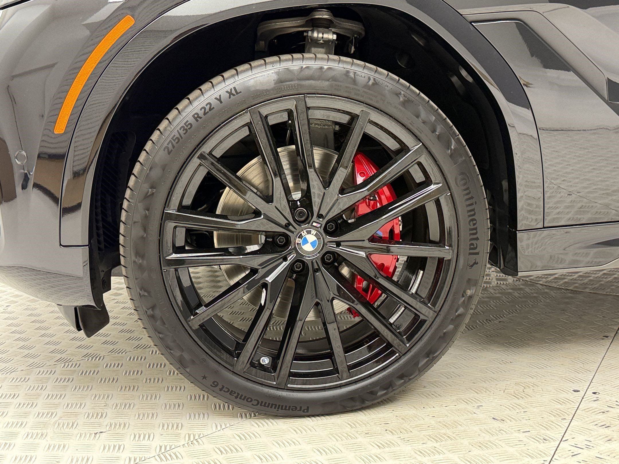 New 2027 BMW X6 xDrive40i w/ Premium Package AWD/4WD image 13