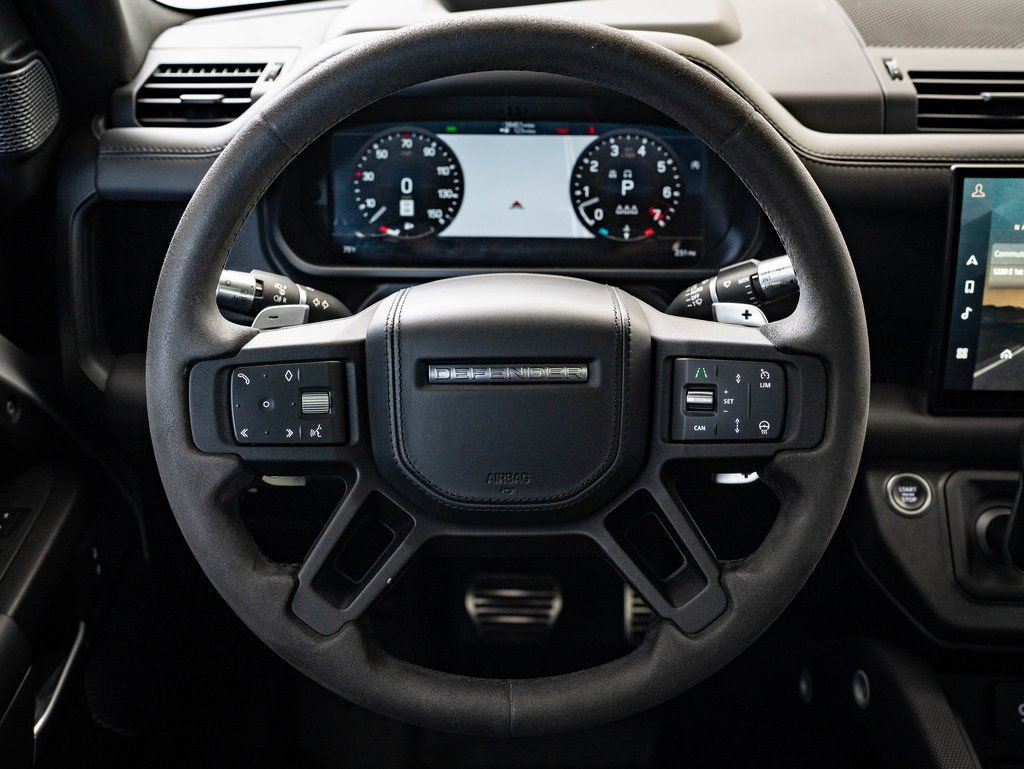 Used 2022 Land Rover Defender 90 V8 image 4