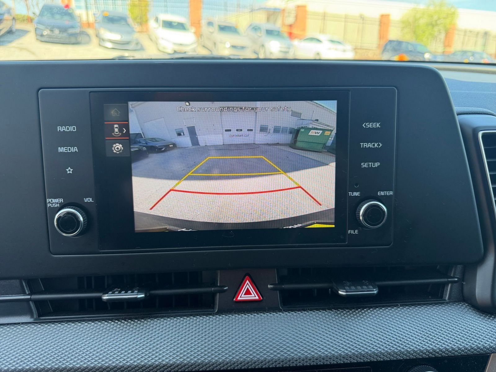 Used 2025 Kia Sportage LX image 20