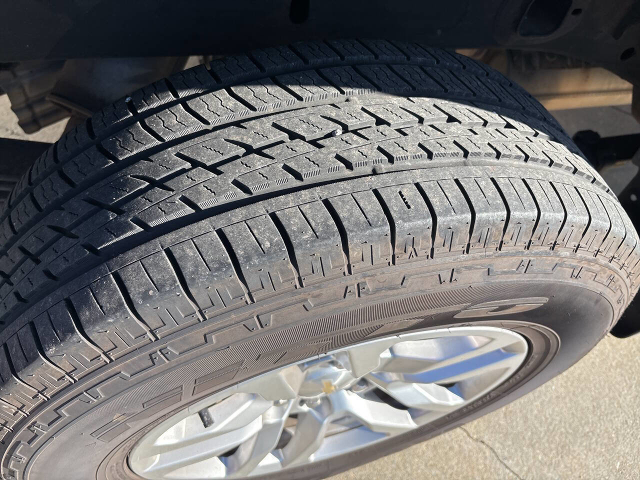 Used 2019 Chevrolet Silverado 1500 LT w/ All-Star Edition image 21