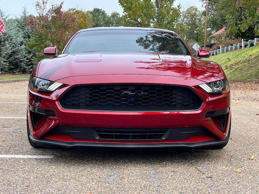 Used 2019 Ford Mustang Coupe w/ Black Accent Package RWD image 26