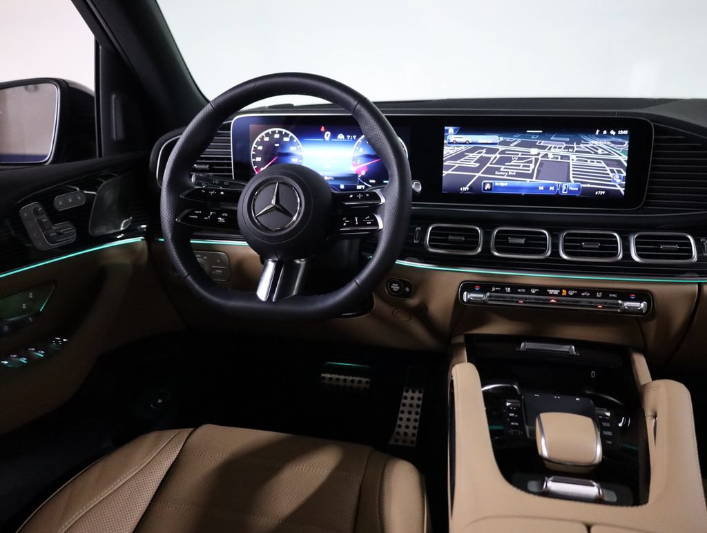 Used 2026 Mercedes-Benz GLS 580 4MATIC image 60
