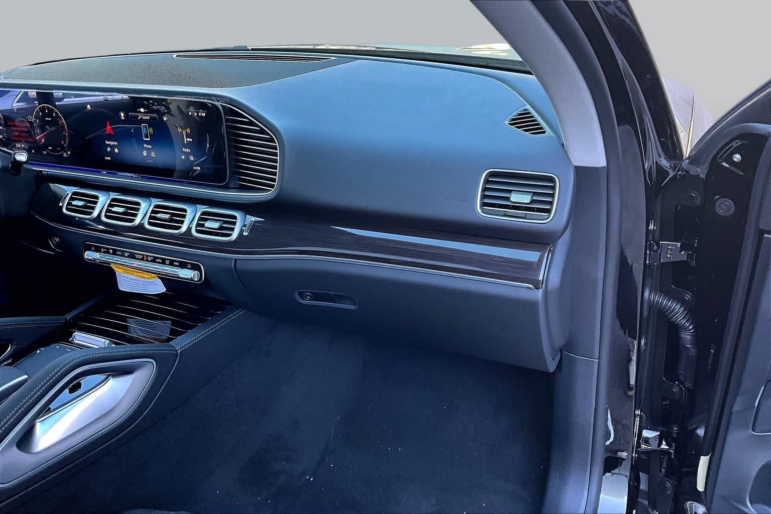 Certified 2026 Mercedes-Benz GLE 450 4MATIC image 18