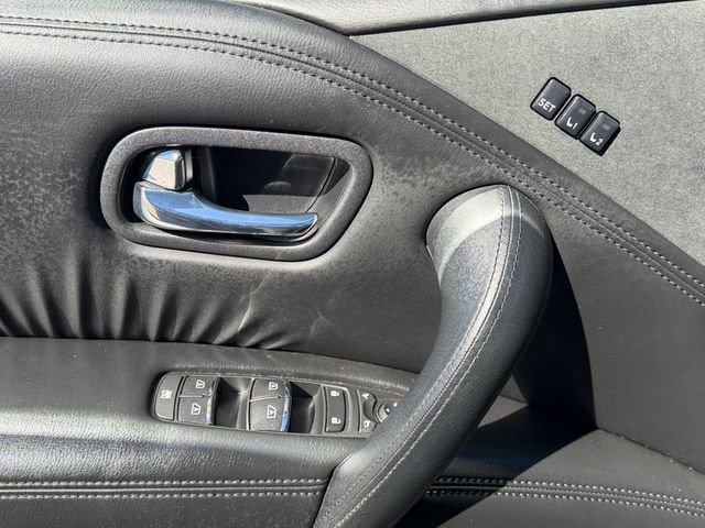 Used 2021 Nissan Armada SL w/ Midnight Edition Package image 25