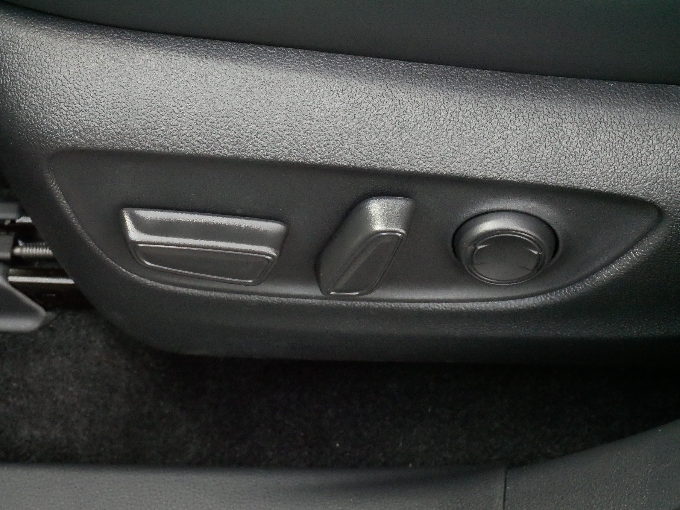 Certified 2026 Toyota Highlander XLE AWD/4WD image 22