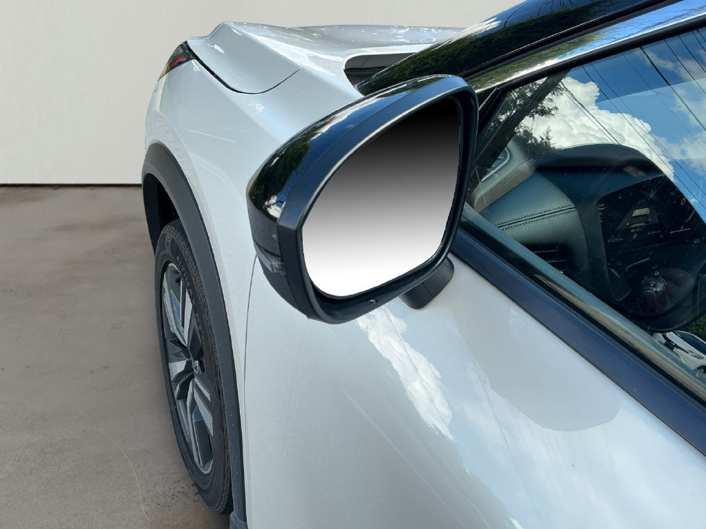 Used 2021 Nissan Rogue Platinum AWD/4WD image 11