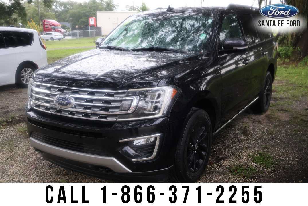 Used 2019 Ford Expedition Limited w/ Driver Assistance Package AWD/4WD image 2