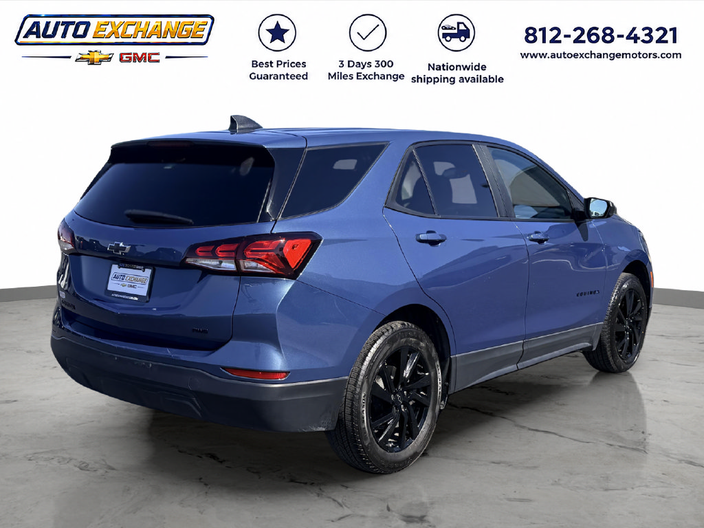 Used 2024 Chevrolet Equinox LS w/ LS Convenience Package AWD/4WD image 3