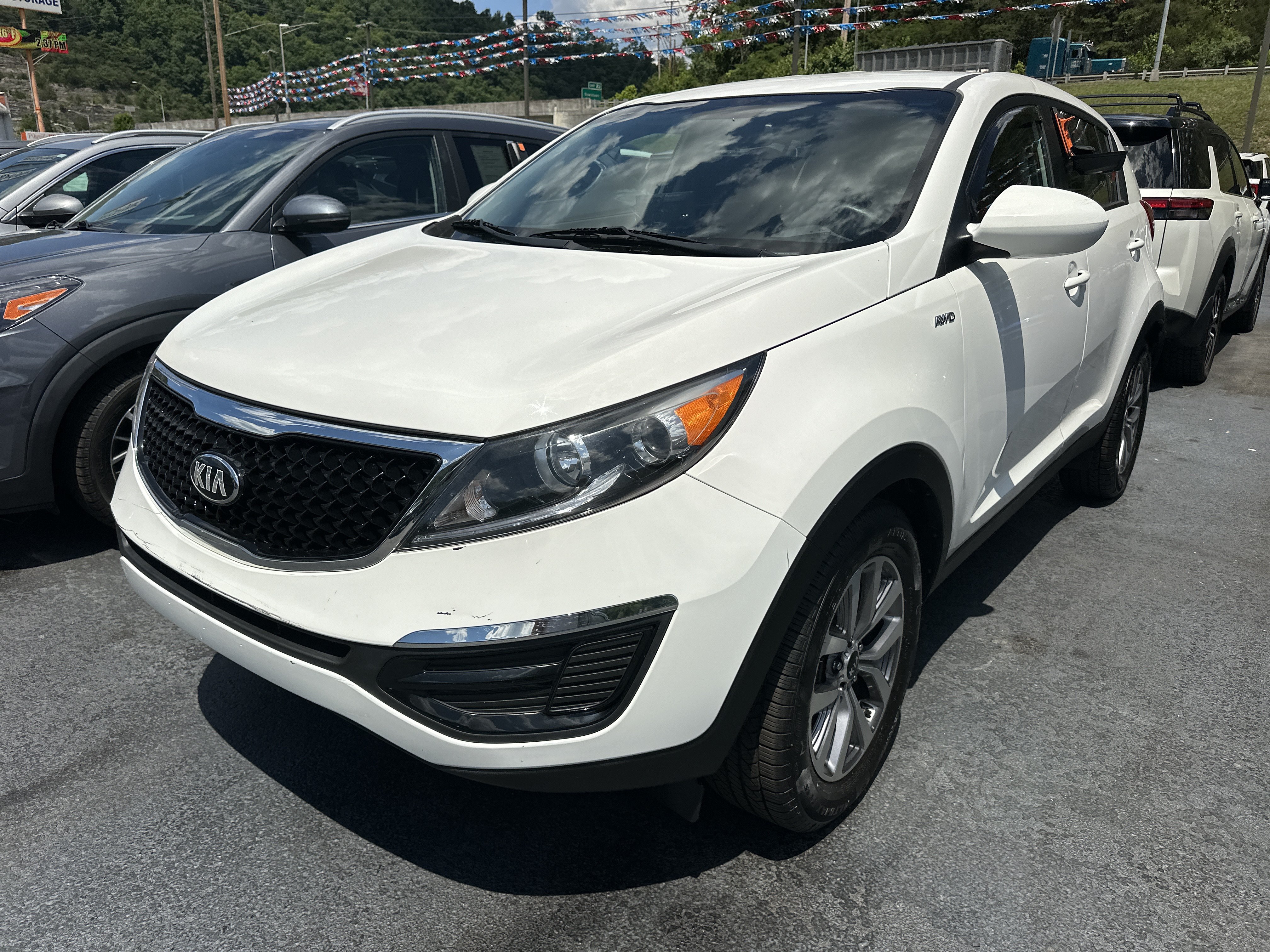 Used 2015 Kia Sportage LX AWD/4WD image 6