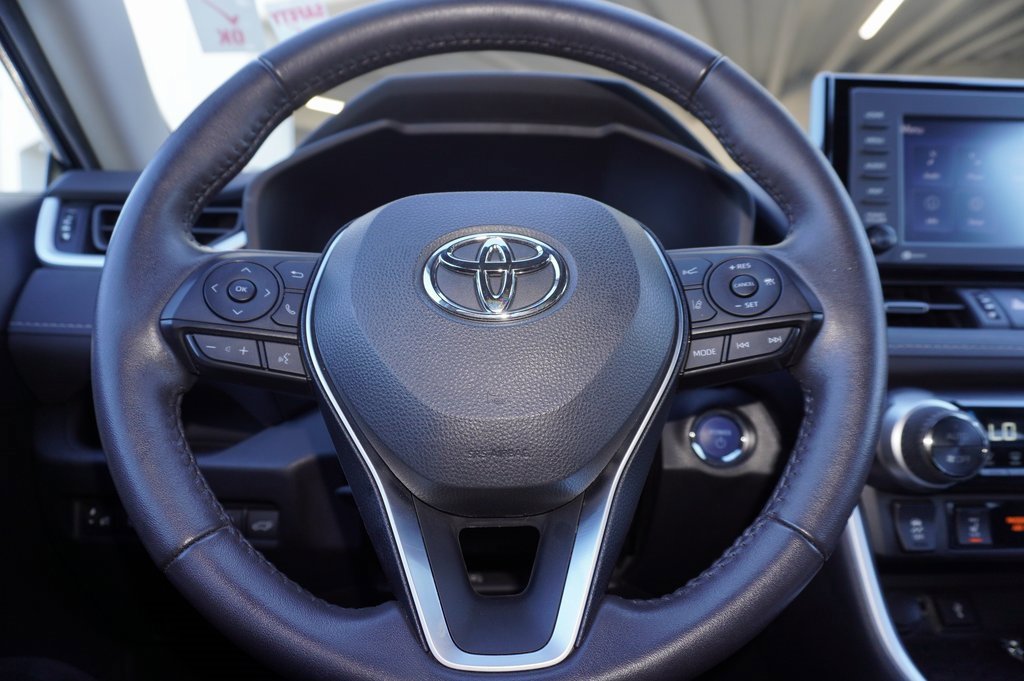 Certified 2022 Toyota RAV4 XLE Premium image 23