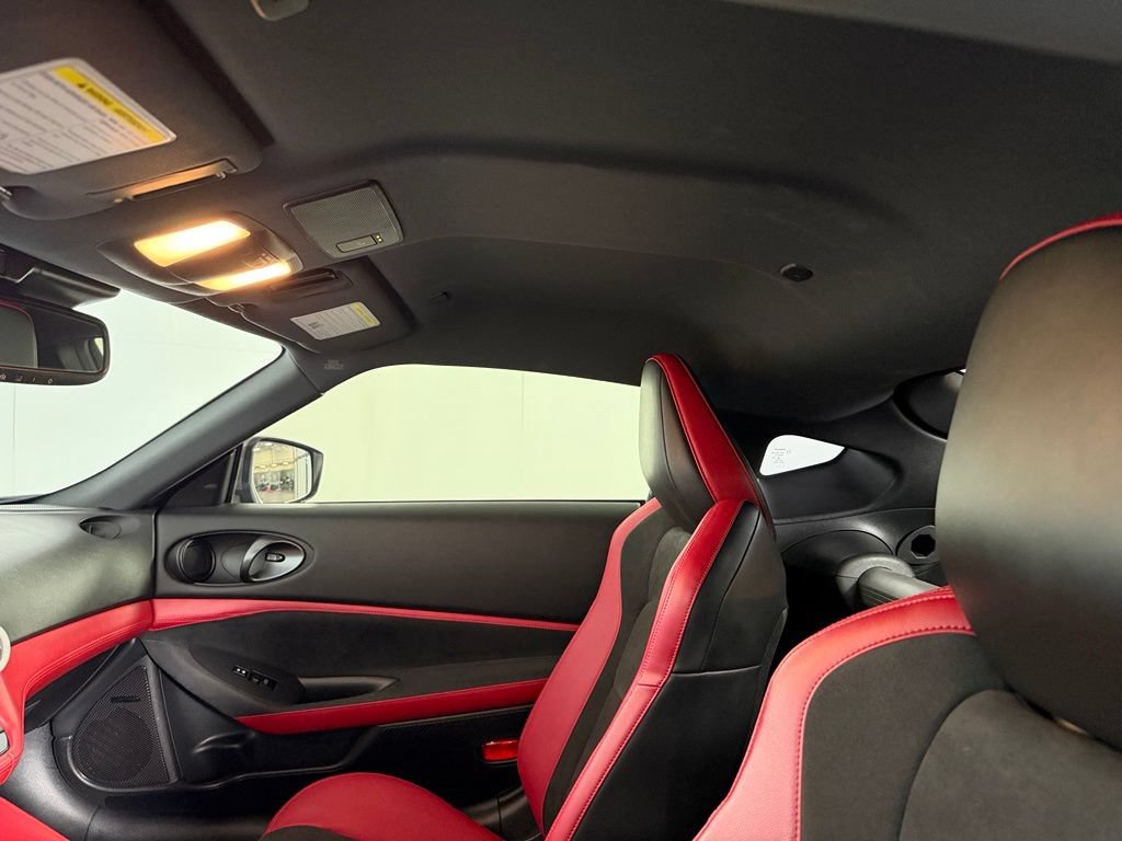 Used 2024 Nissan Z Performance w/ Floor Mat Package RWD image 15