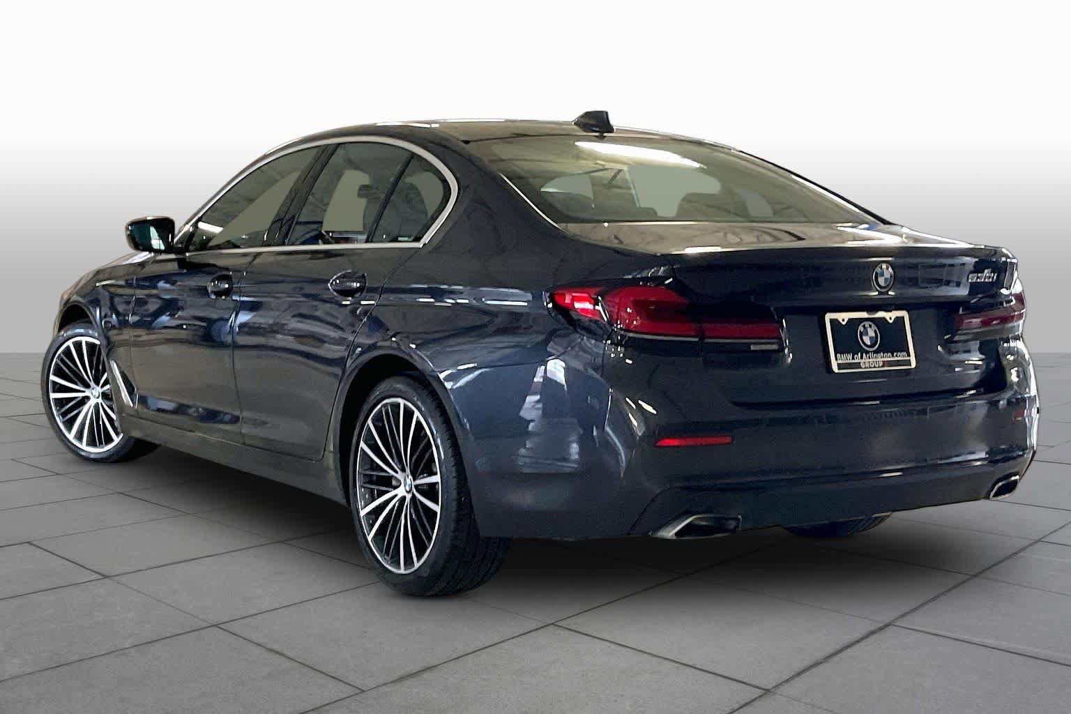Used 2023 BMW 530i w/ Convenience Package RWD image 11