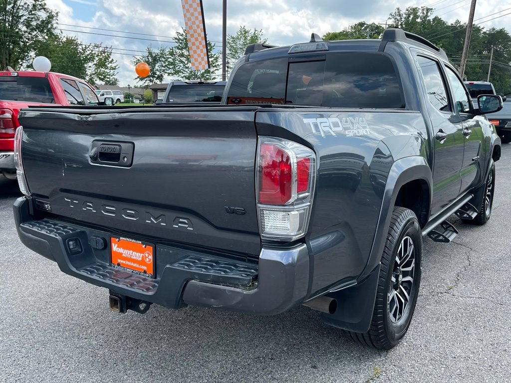 Used 2021 Toyota Tacoma TRD Sport AWD/4WD image 12