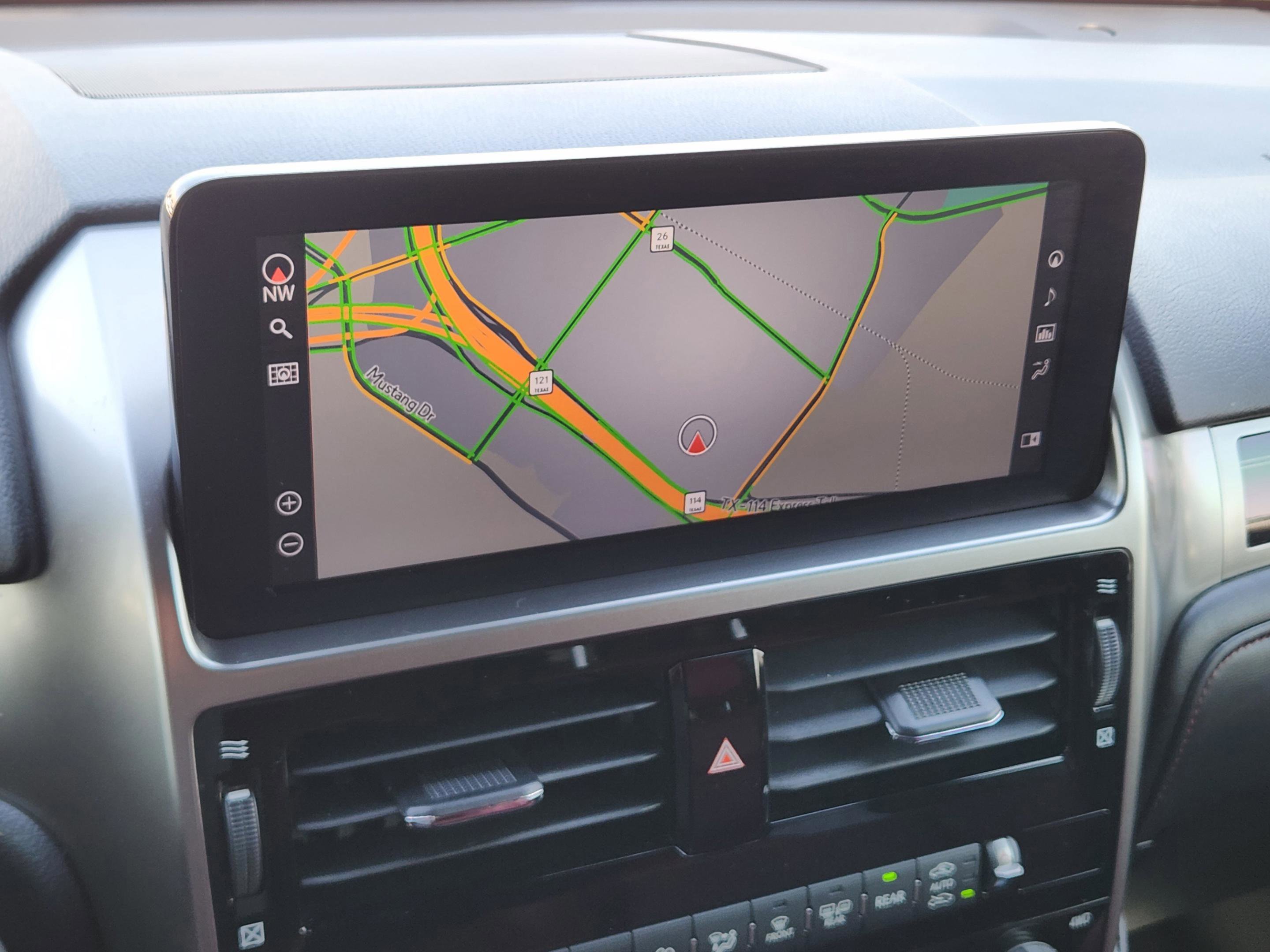 Used 2022 Lexus GX 460 Luxury w/ Off Road Package image 28