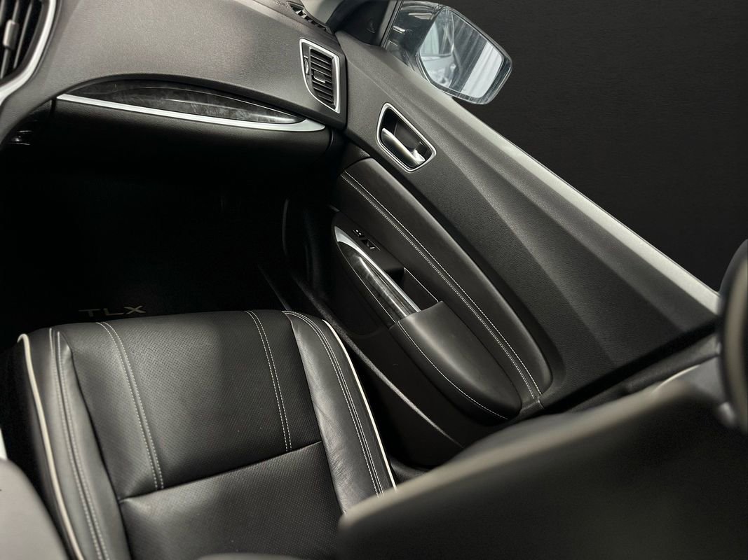 Used 2020 Acura TLX V6 w/ Technology Package FWD image 19