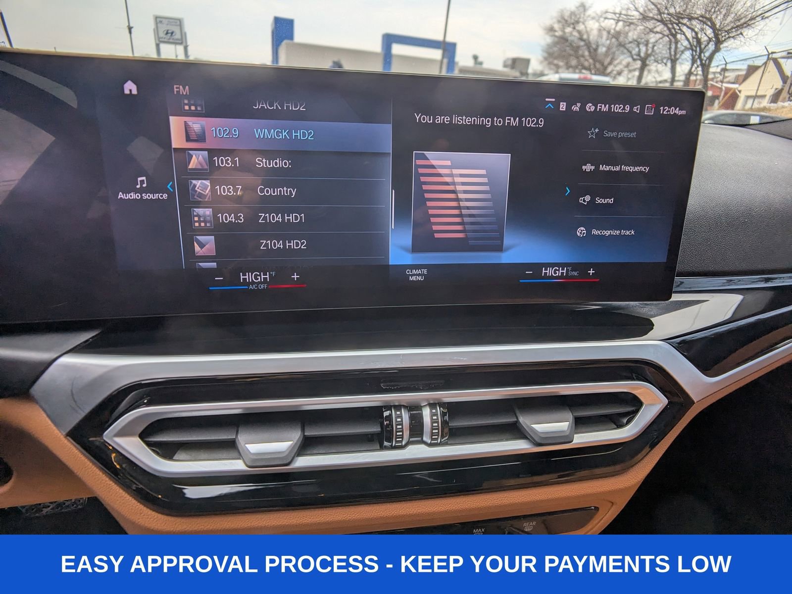 Used 2023 BMW 330i xDrive Sedan w/ Premium Package image 30