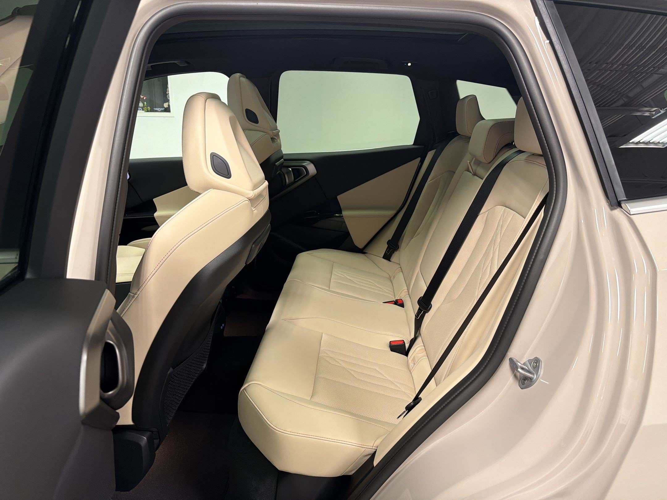 New 2026 BMW X3 xDrive30i w/ Convenience Package AWD/4WD image 19