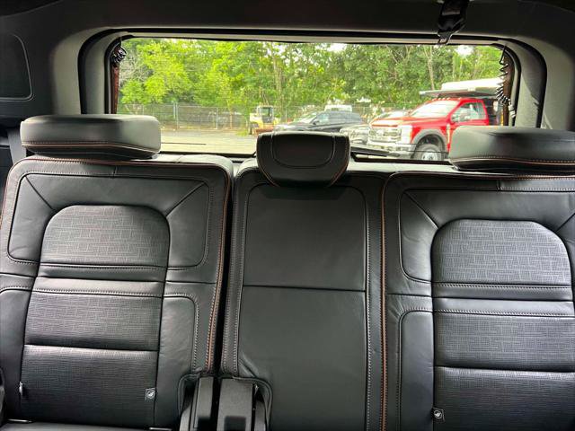 Used 2024 Lincoln Navigator Black Label AWD/4WD image 15