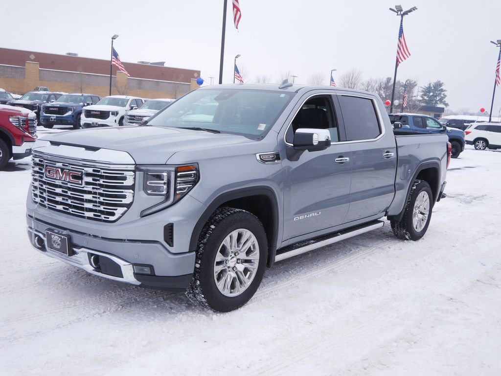 Used 2024 GMC Sierra 1500 Denali w/ Denali Reserve Package image 4
