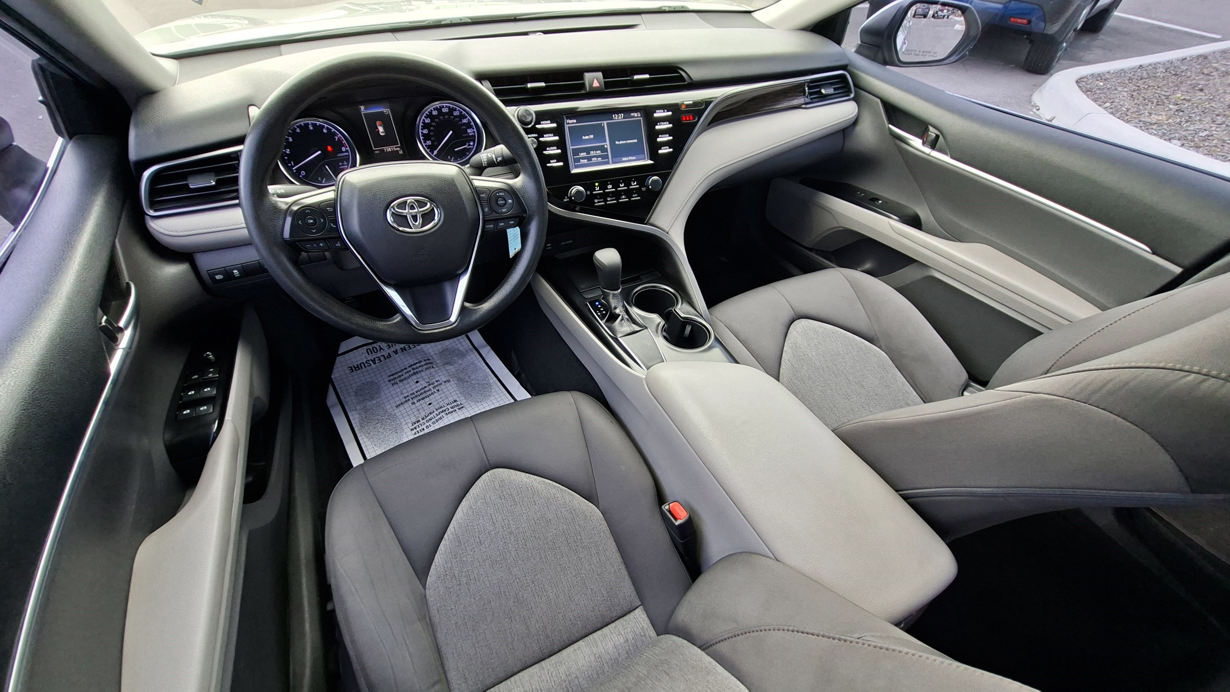 Used 2019 Toyota Camry LE image 19