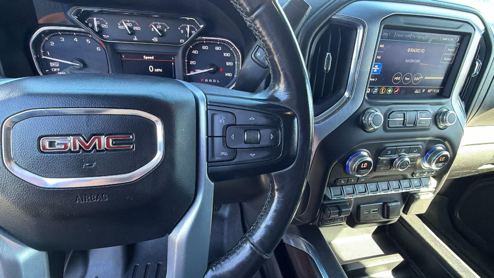 Used 2019 GMC Sierra 1500 SLT w/ SLT Convenience Package AWD/4WD image 20