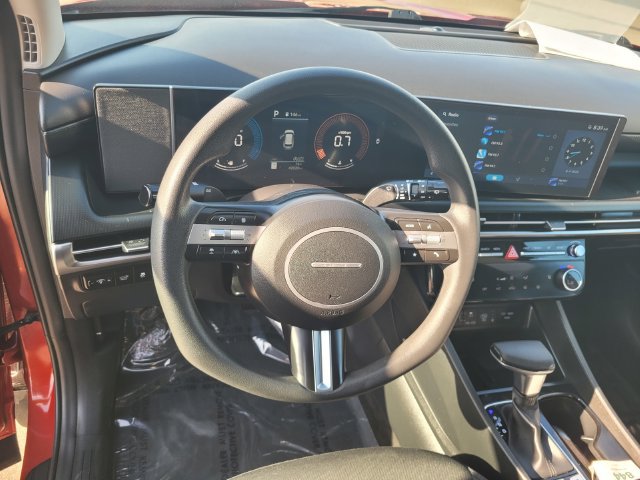 Used 2025 Hyundai Tucson SEL FWD image 30