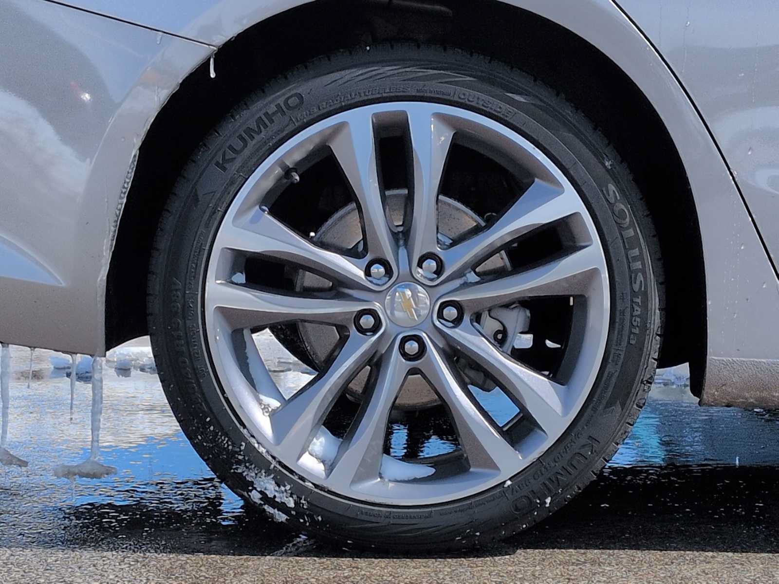 Used 2023 Chevrolet Malibu LT FWD image 14