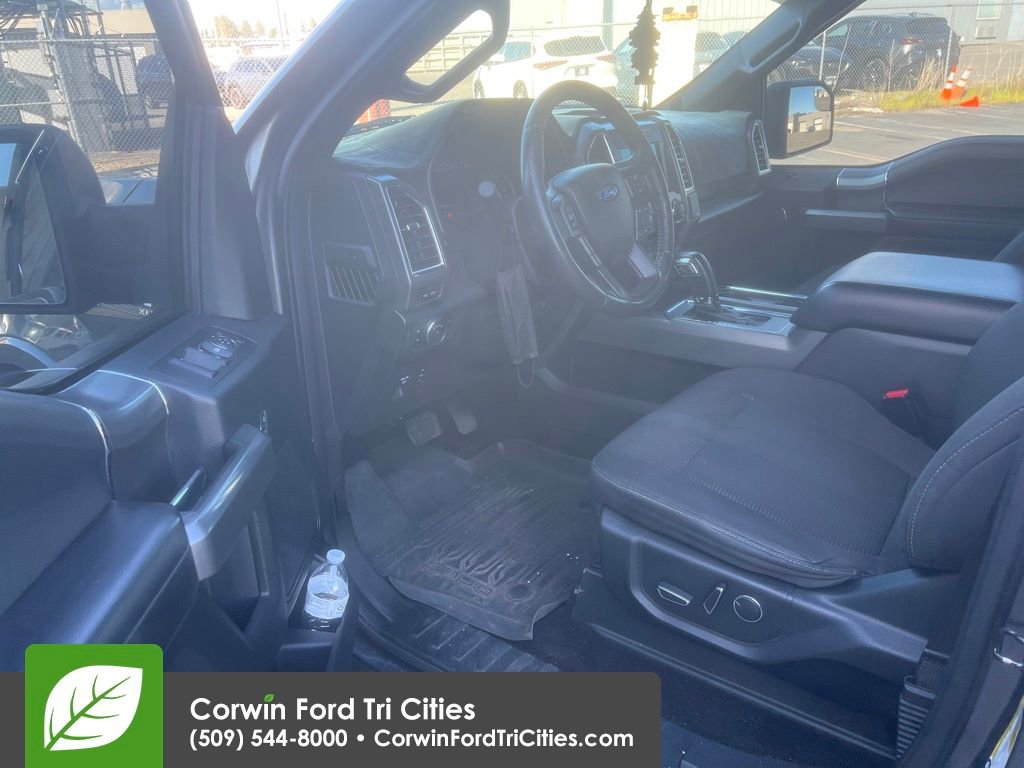 Used 2017 Ford F150 XLT w/ Equipment Group 302A Luxury AWD/4WD image 5