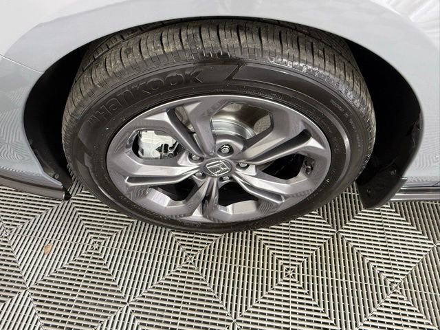 Used 2025 Honda Accord EX-L image 12