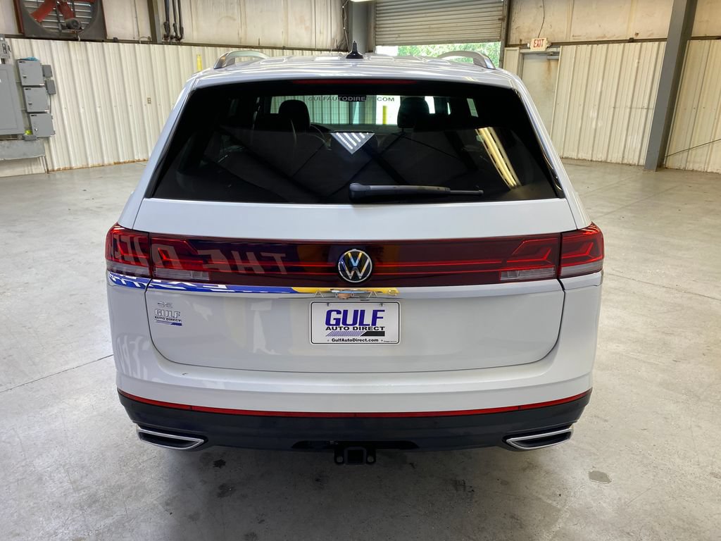 Used 2025 Volkswagen Atlas SE FWD image 7