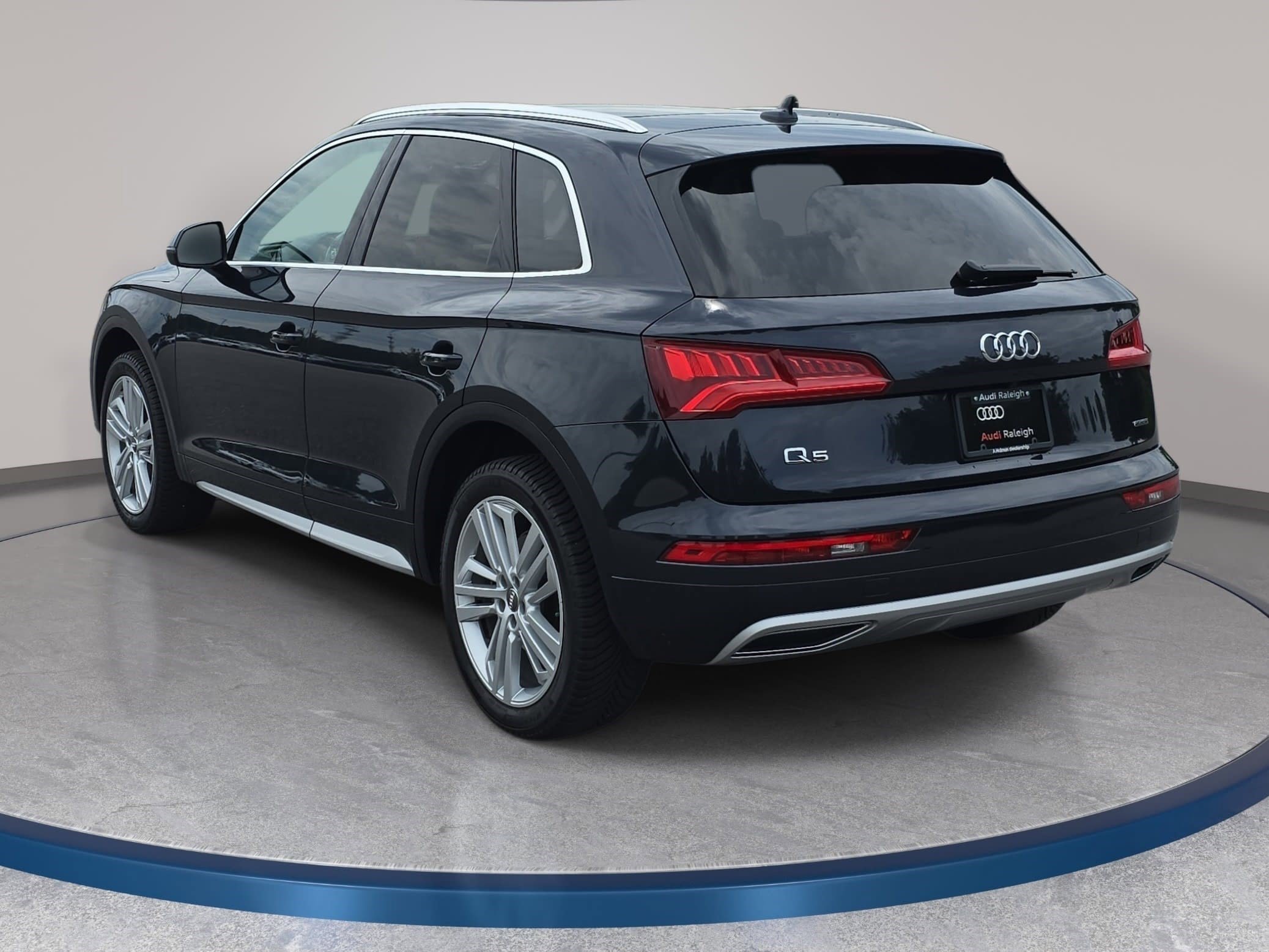 Used 2020 Audi Q5 2.0T Premium Plus w/ Premium Plus Package AWD/4WD image 7