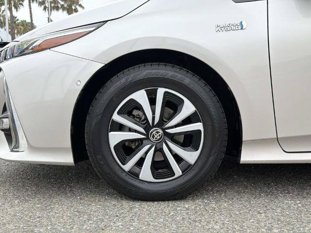 Used 2019 Toyota Prius Prime Advanced FWD image 28