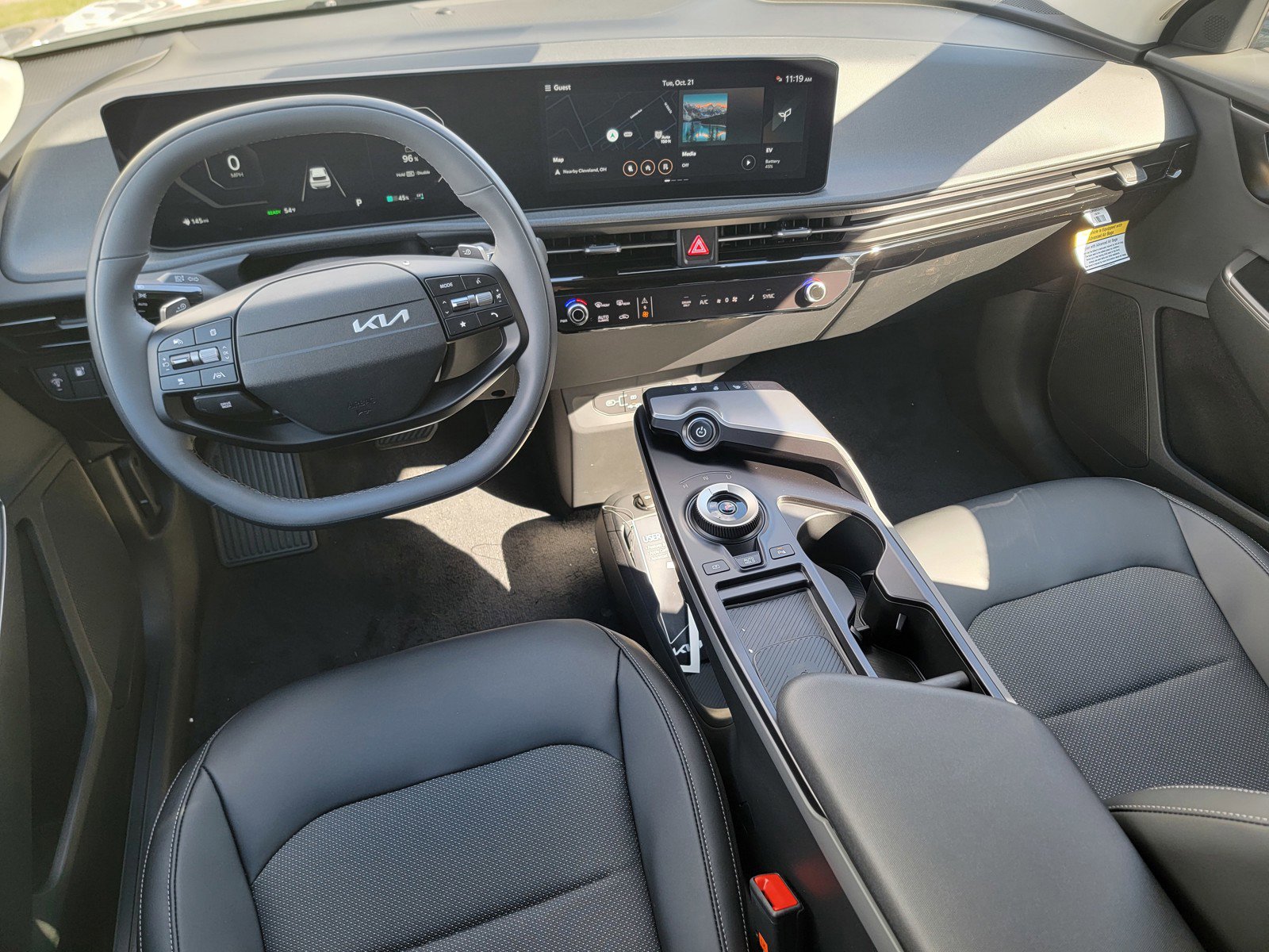 New 2025 Kia EV6 Light w/ Light LR Technology Package image 32