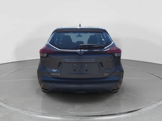 Used 2023 Nissan Kicks SV FWD image 7