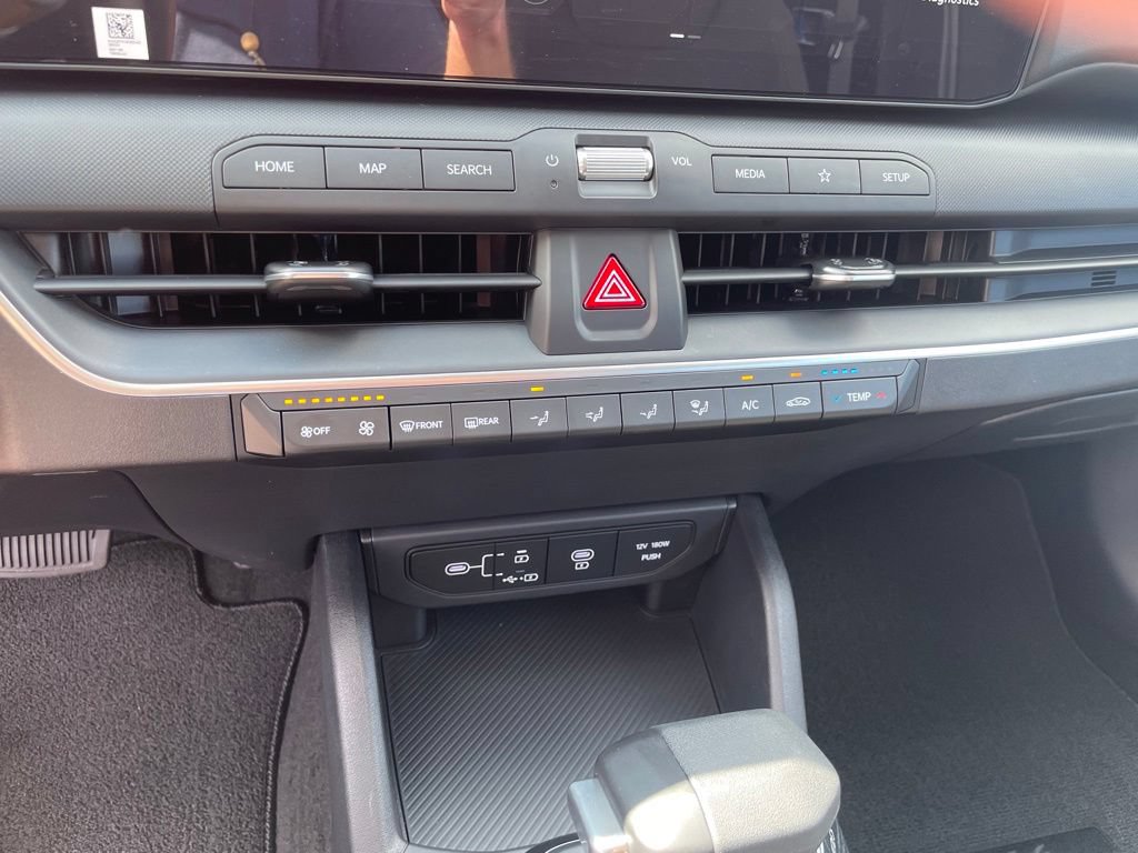 New 2026 Kia K4 FWD image 15