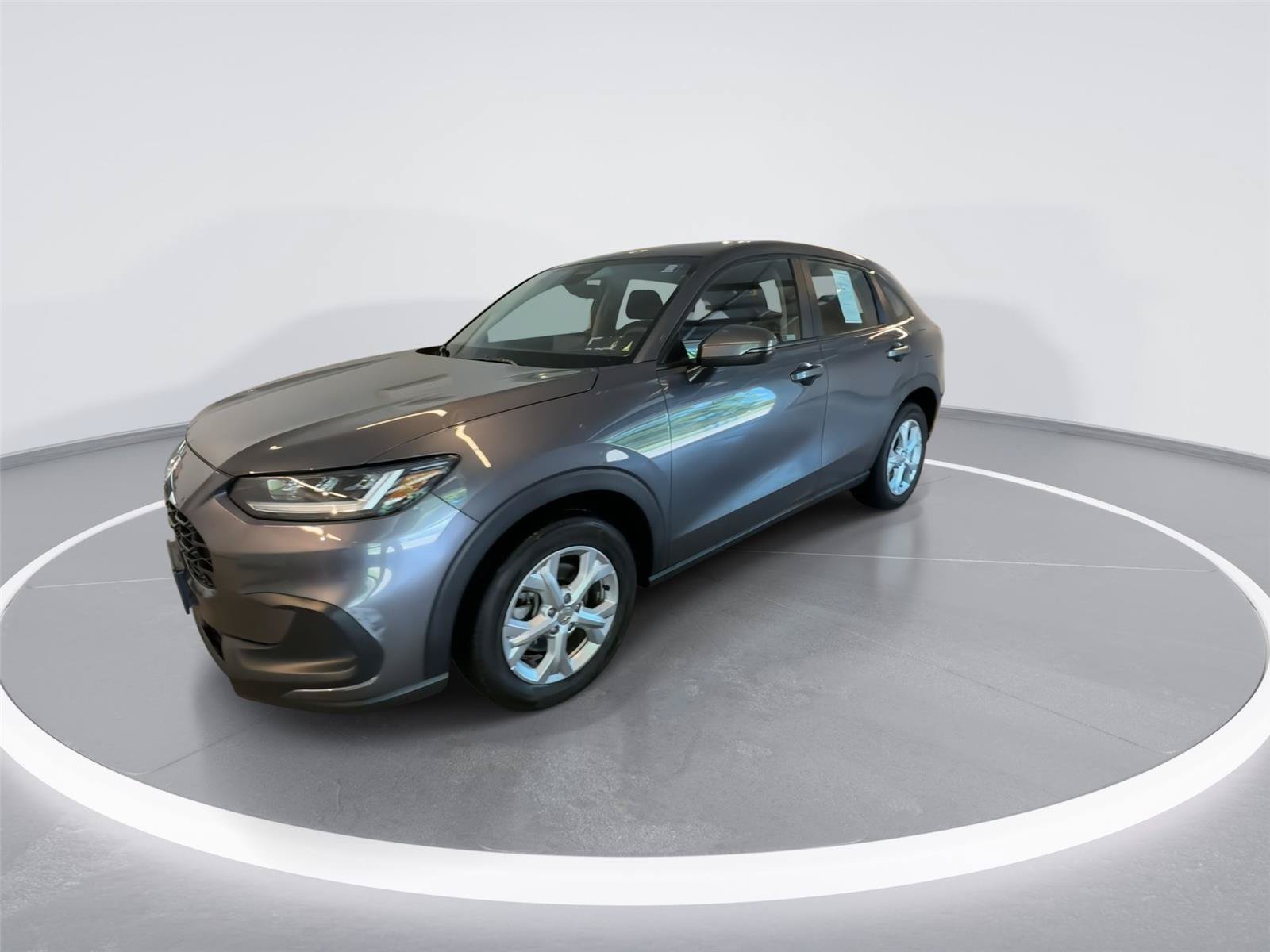 Used 2023 Honda HR-V LX image 3