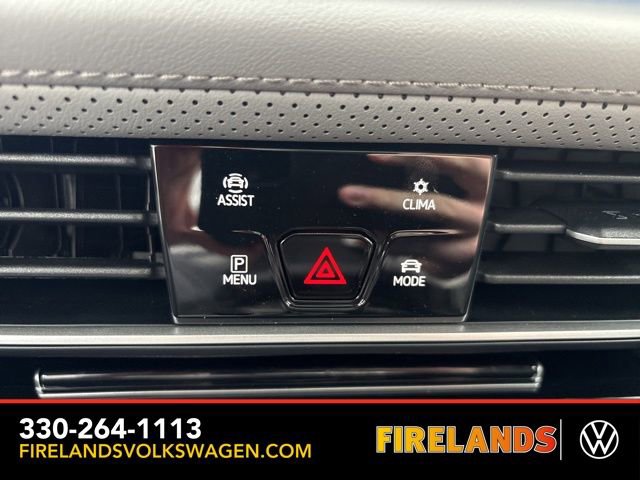 New 2026 Volkswagen Atlas Peak Edition image 20