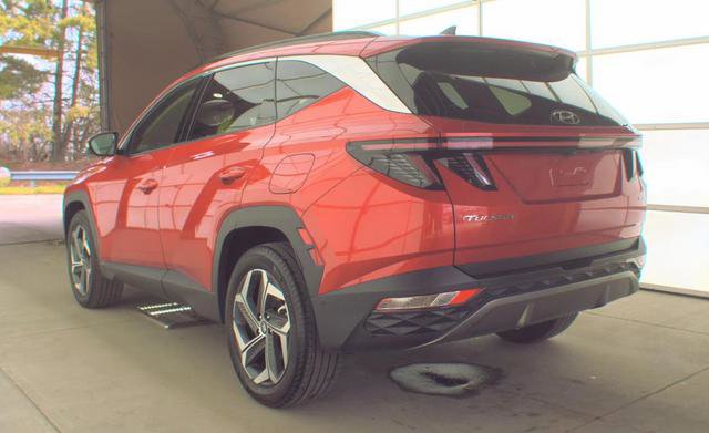 Used 2023 Hyundai Tucson Limited AWD/4WD image 4