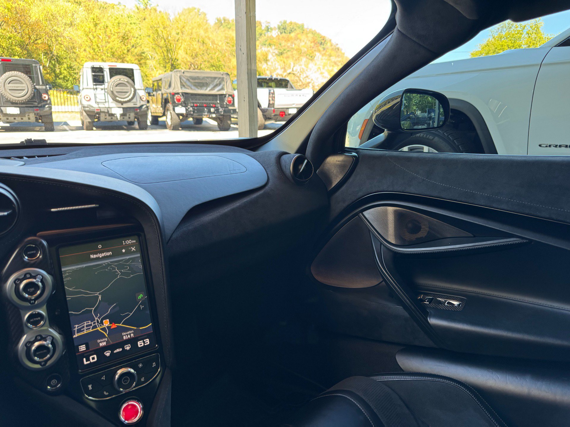 Used 2019 McLaren 720S Performance RWD image 48