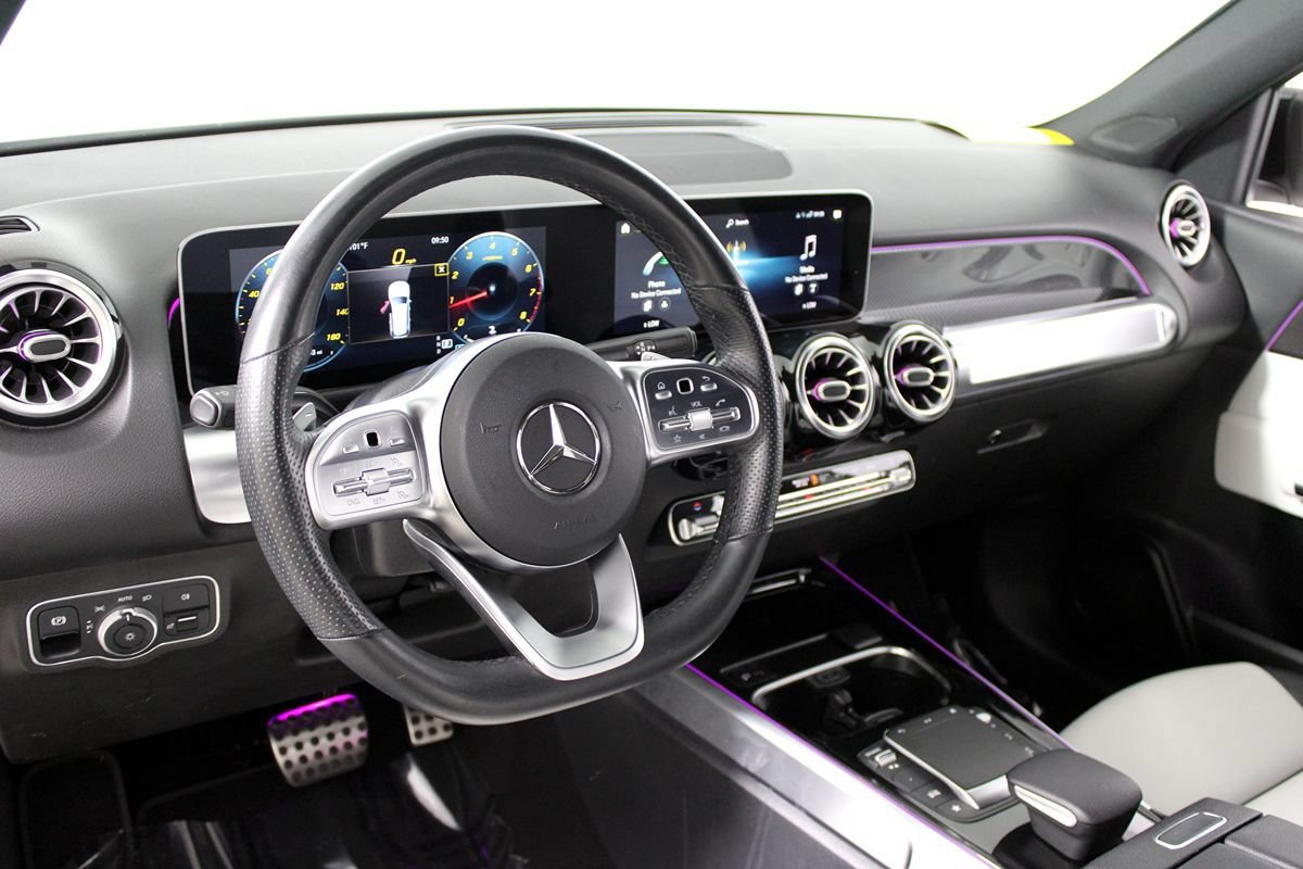 Used 2021 Mercedes-Benz GLB 250 image 12