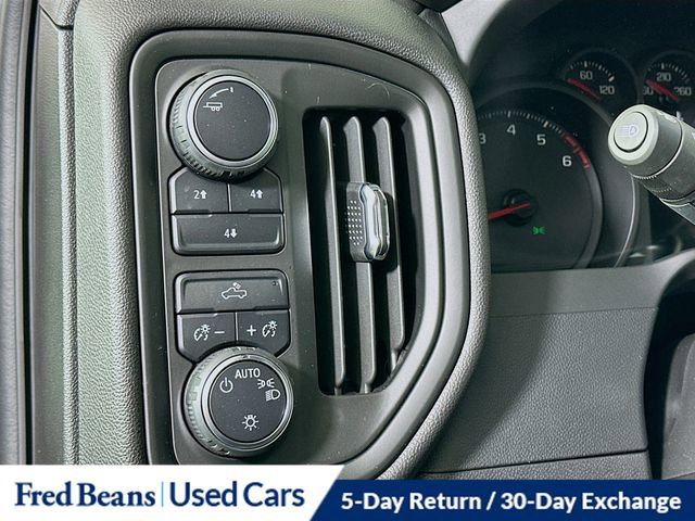 Used 2025 Chevrolet Silverado 2500 Custom w/ Custom Convenience Package image 12