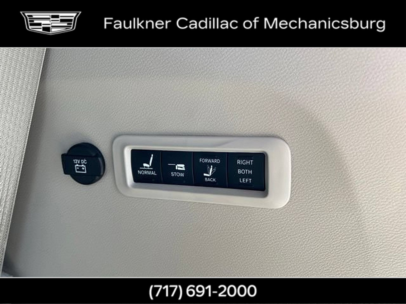 Used 2020 Chrysler Pacifica Limited w/ Advanced Safetytec Group FWD image 16