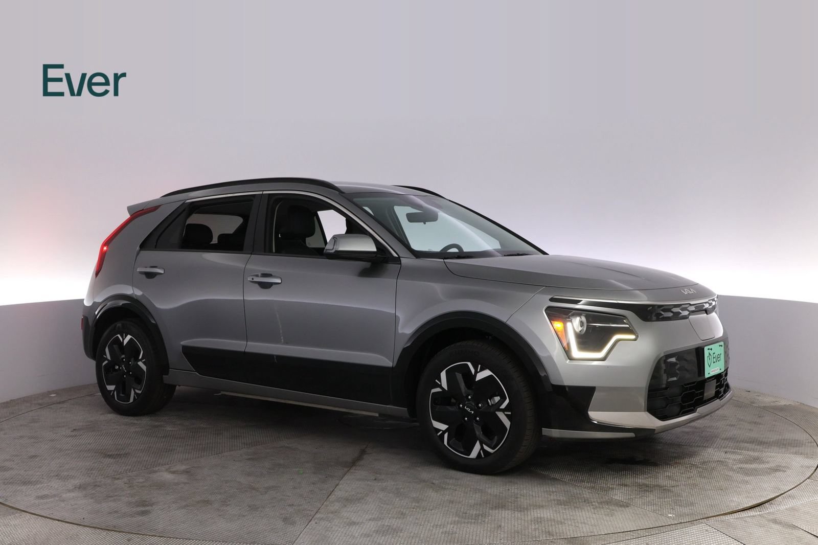 Used 2024 Kia Niro Wind w/ Wind Preserve Package FWD image 14